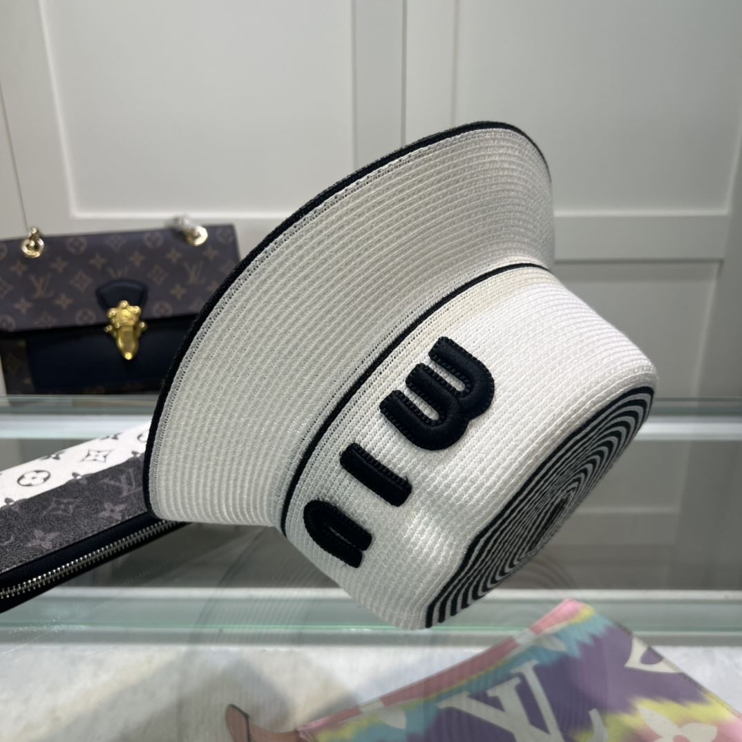 Miu Miu Caps